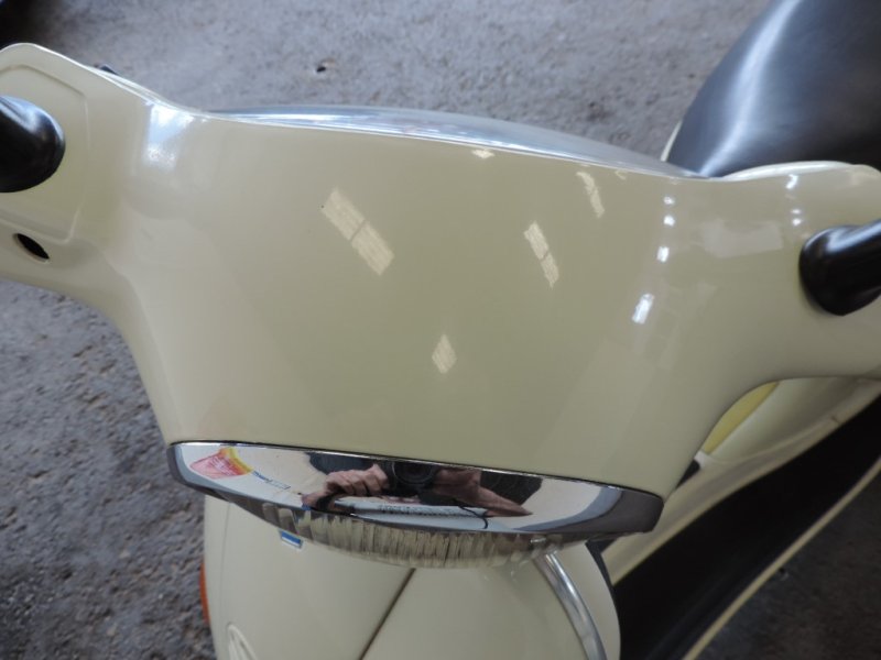 MOTO VESPA 50 SCOTER