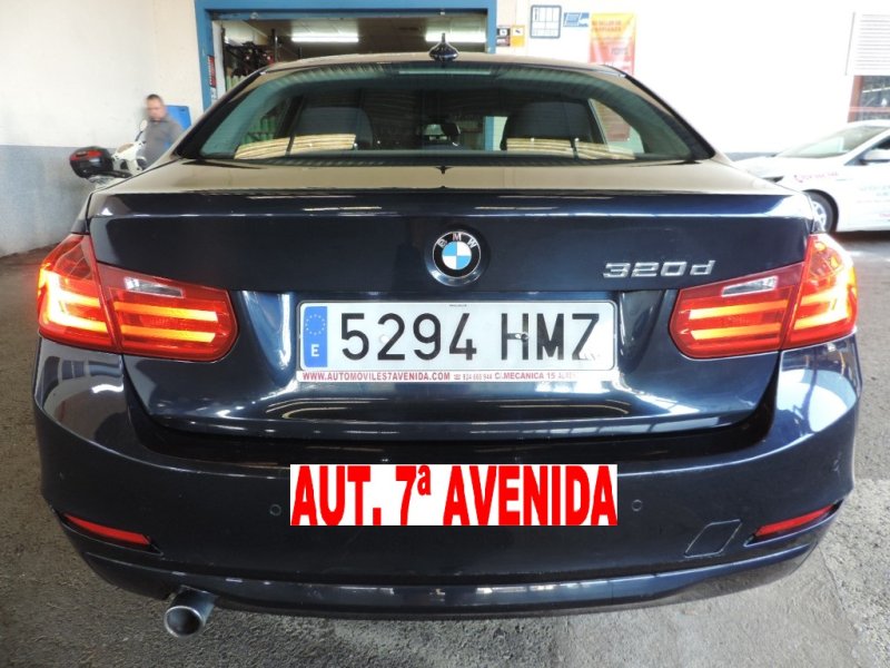 BMW 320 D CON 184 CV Y CAMBIO AUTOMATICO SECUENC