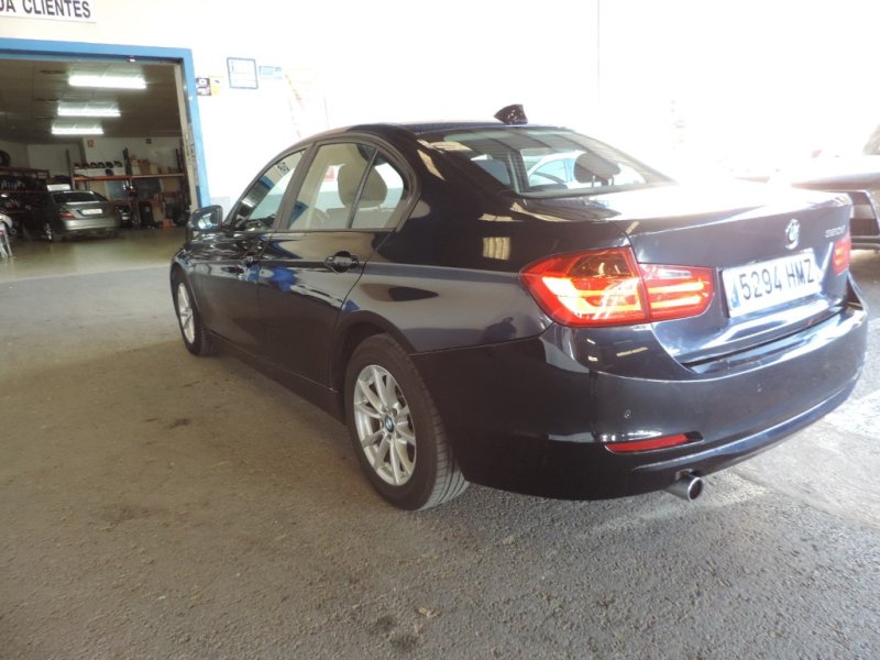 BMW 320 D CON 184 CV Y CAMBIO AUTOMATICO SECUENC