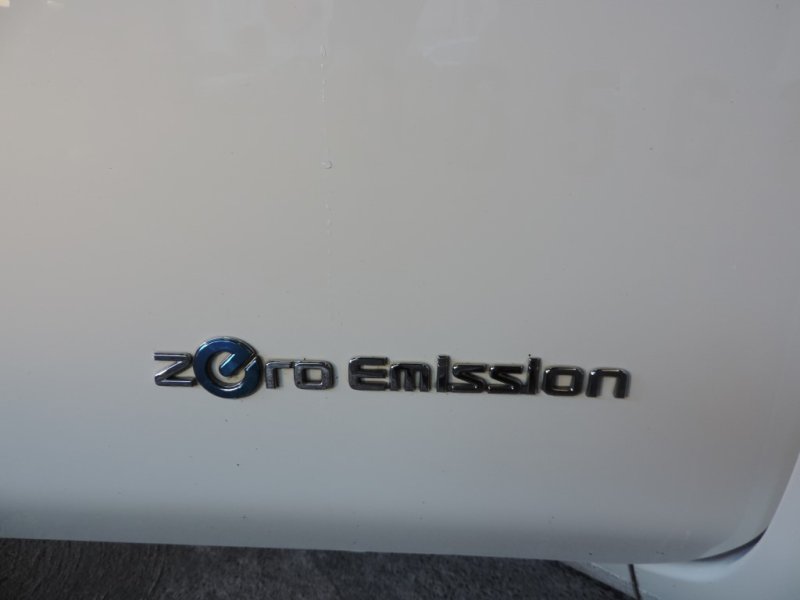 NISSAN LEAF 100% ELECTRICO CON 109 CV 100%  ELECTRICO  CON CAMBIO AUTOMATICO
