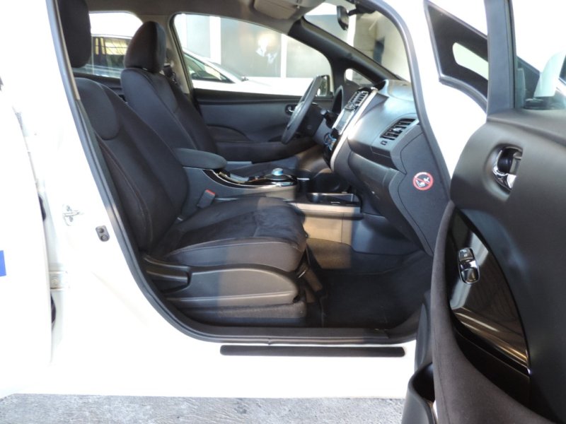 NISSAN LEAF 100% ELECTRICO CON 109 CV 100%  ELECTRICO  CON CAMBIO AUTOMATICO