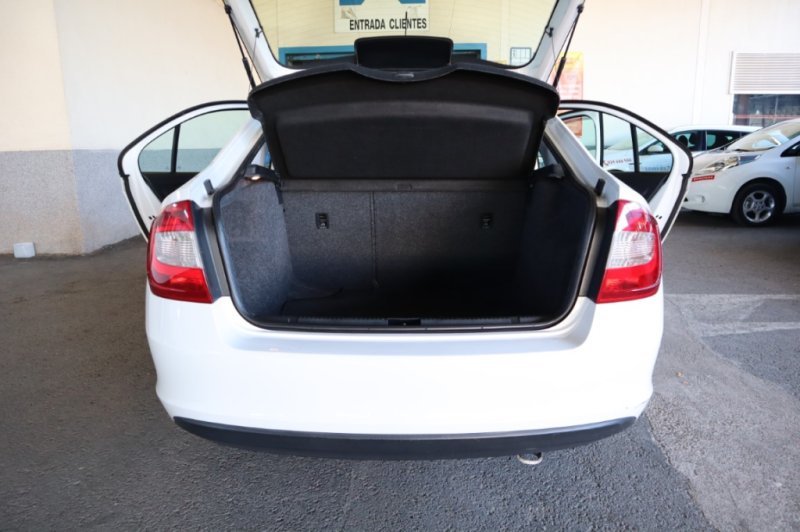 SKODA RAPID 1600 TDI CON 105 CV 5 PUERTAS