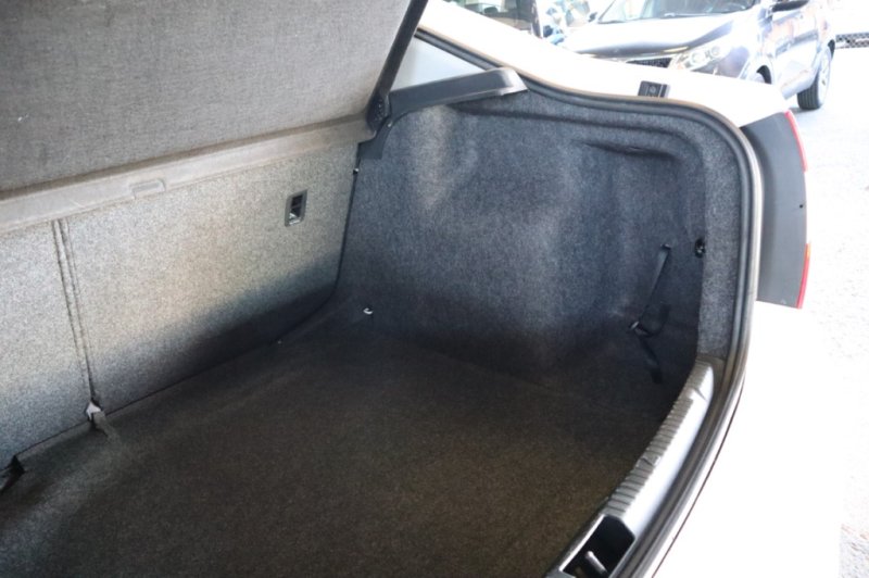 SKODA RAPID 1600 TDI CON 105 CV 5 PUERTAS