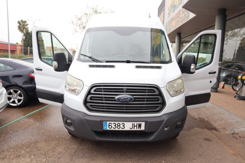 FORD TRANSIT 2200 TURBO DIESEL Y 6 VELOCIDADES