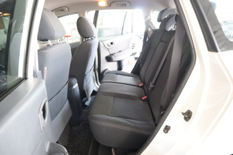 RENAULT KOLEOS 2000 T/DIESEL 4X4 DE 150 CV Y 6 VELOC.