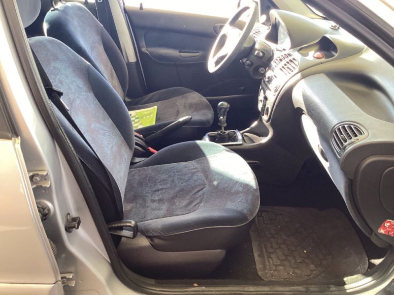 PEUGEOT 206 2.0 HDI
