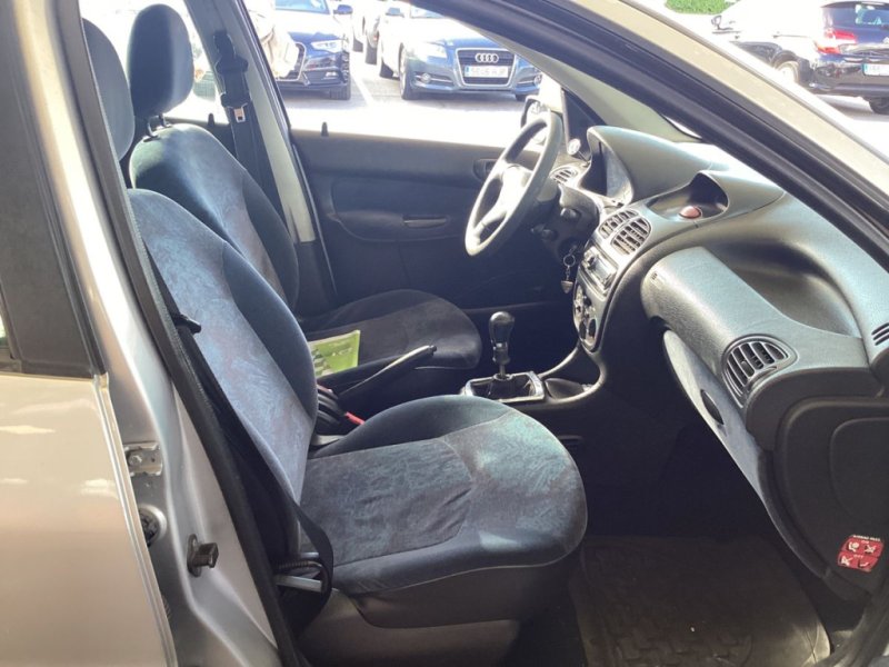 PEUGEOT 206 2.0 HDI