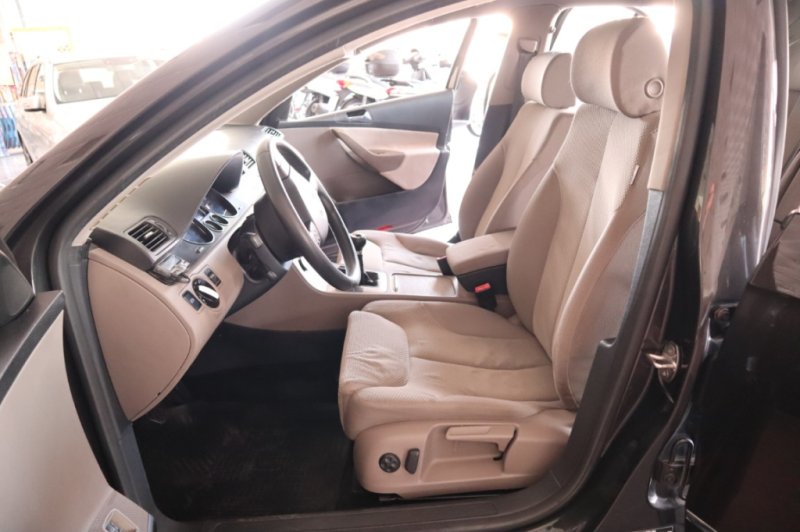 VOLKSWAGEN PASSAT 2.0 TDI CON 6 VELOCIDADES