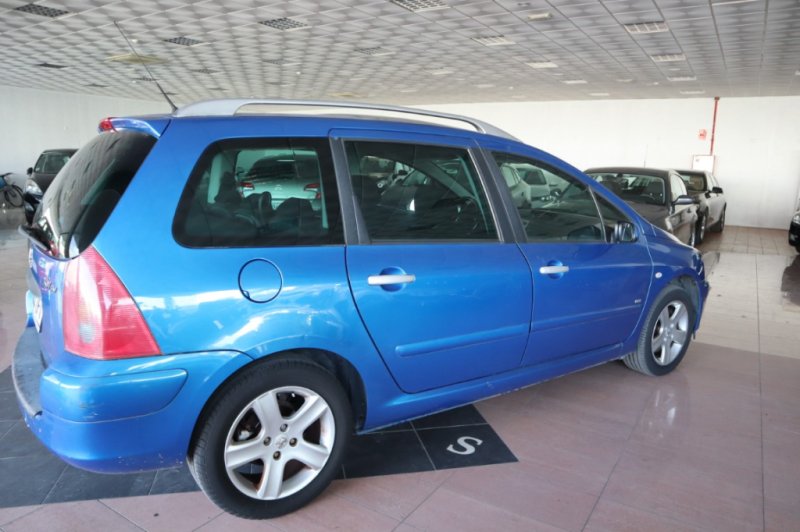 PEUGEOT 307 2.0 HDI DE 136 CV Y 6 VELOCIDADES