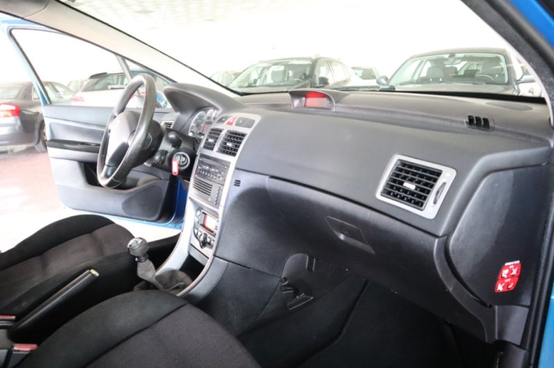PEUGEOT 307 2.0 HDI DE 136 CV Y 6 VELOCIDADES