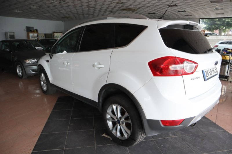 FORD KUGA TDCI 2000 TURBO DIESEL DE 140 CV Y 6 VELOCID.