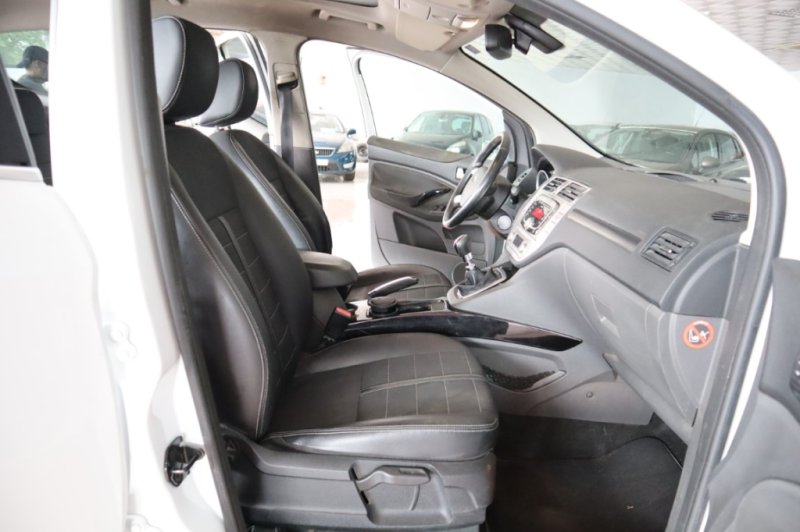 FORD KUGA TDCI 2000 TURBO DIESEL DE 140 CV Y 6 VELOCID.