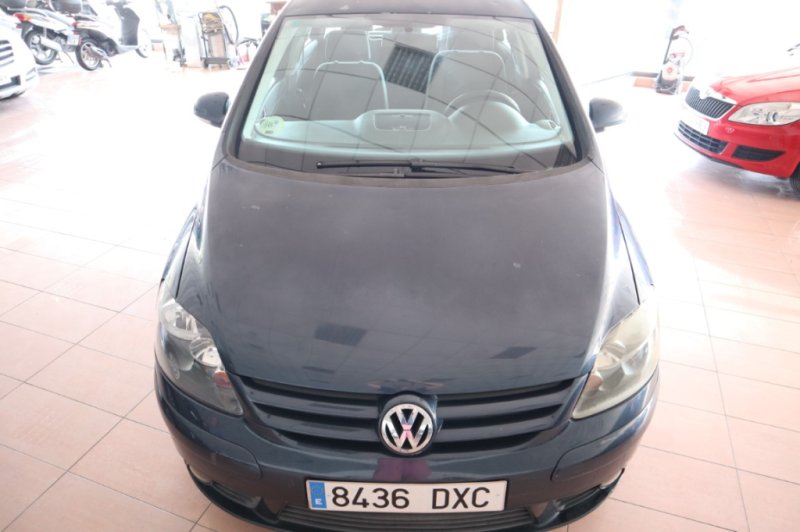 VOLKSWAGEN GOLF 2.0 TDI DE 140 CV Y 6 VELOCIDADES