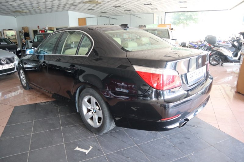 BMW 520 D TURBO DIESEL DE 177 CV  CON 6V.