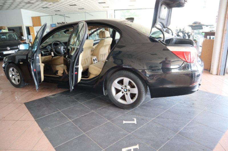 BMW 520 D TURBO DIESEL DE 177 CV  CON 6V.