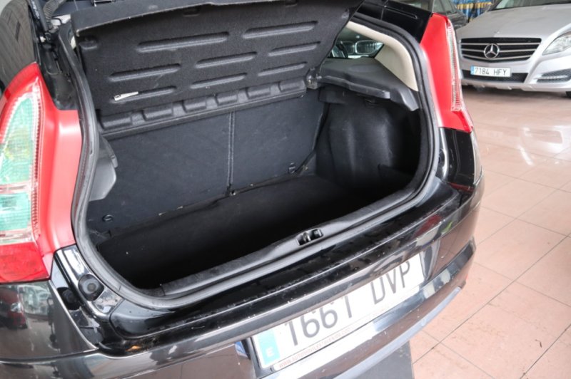 CITROEN C4 COUPÉ 1.600 HDI VTR PLUS CON 110 CV