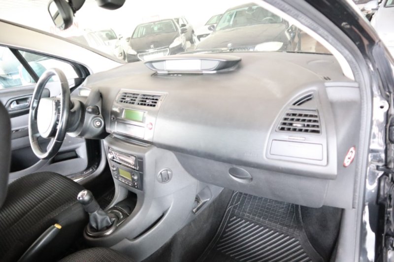 CITROEN C4 COUPÉ 1.600 HDI VTR PLUS CON 110 CV