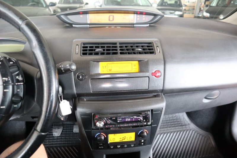 CITROEN C4 COUPÉ 1.600 HDI VTR PLUS CON 110 CV