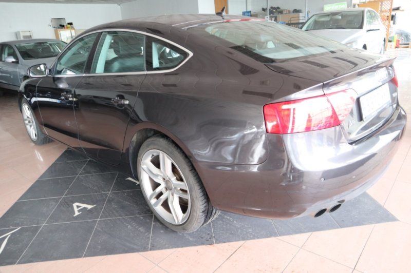 AUDI A5 2.07 TDI CON 6 VELOCIDADES