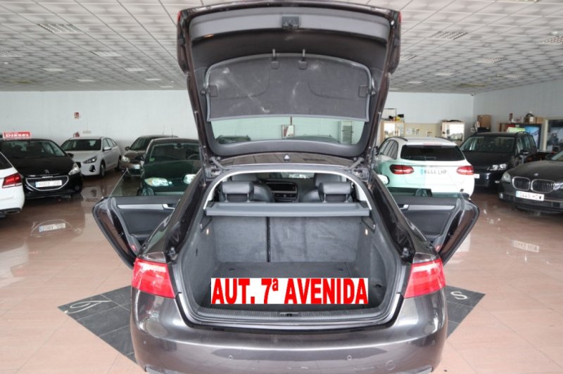 AUDI A5 2.07 TDI CON 6 VELOCIDADES