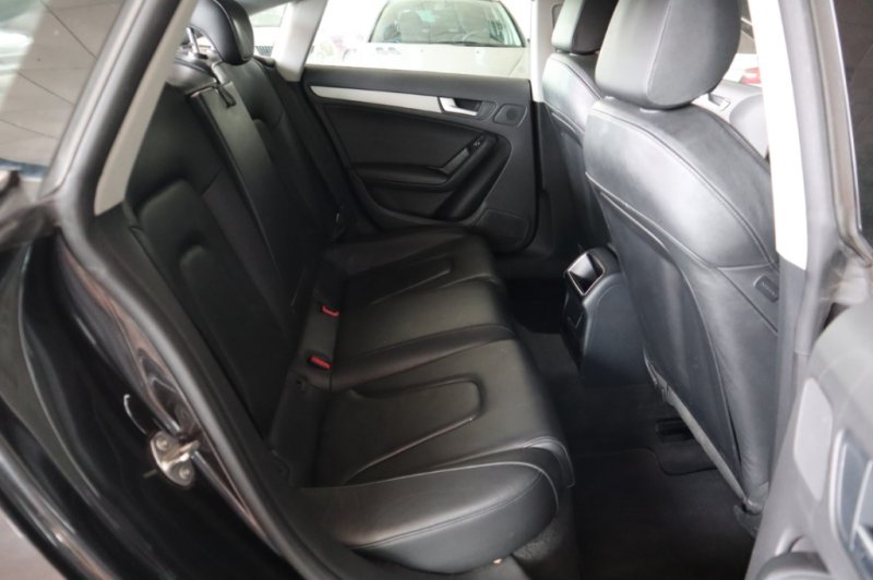 AUDI A5 2.07 TDI CON 6 VELOCIDADES
