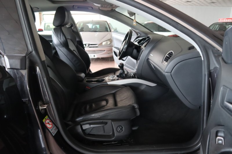 AUDI A5 2.07 TDI CON 6 VELOCIDADES