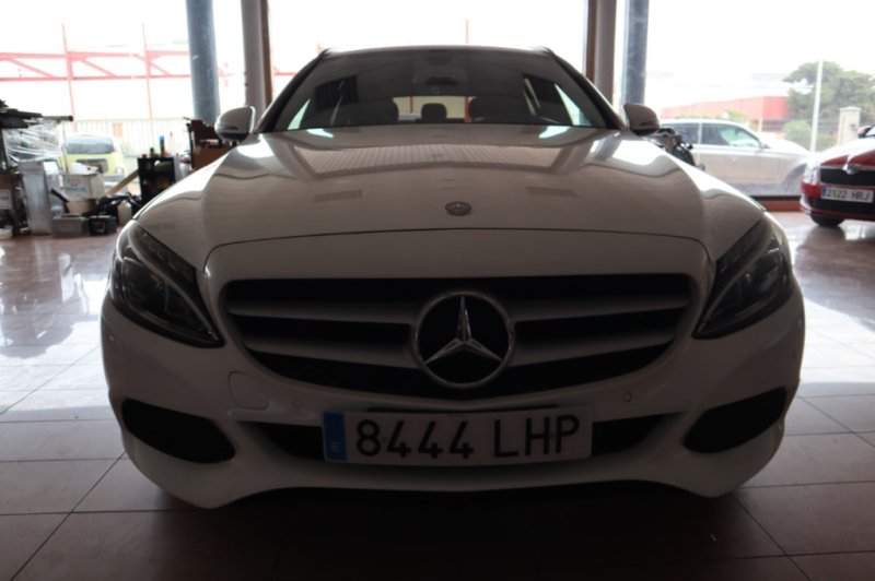 MERCEDES-BENZ C 200 TURBO DIESEL CON CAMBIO AUTOMATICO