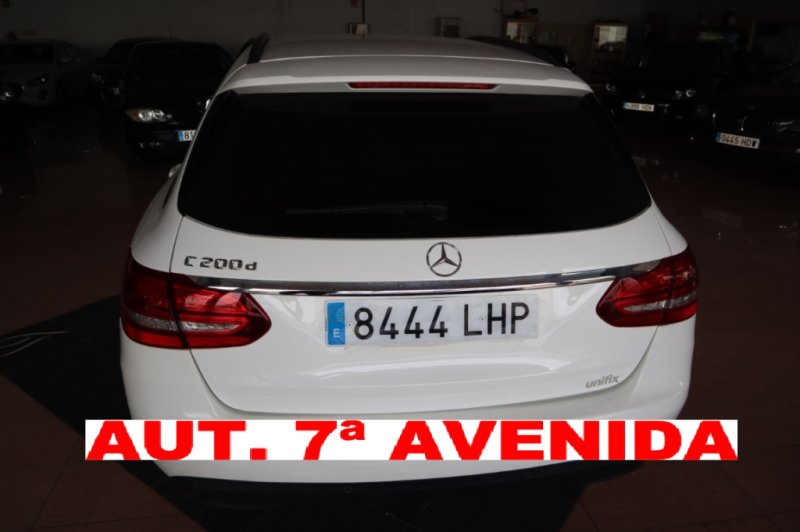 MERCEDES-BENZ C 200 TURBO DIESEL CON CAMBIO AUTOMATICO