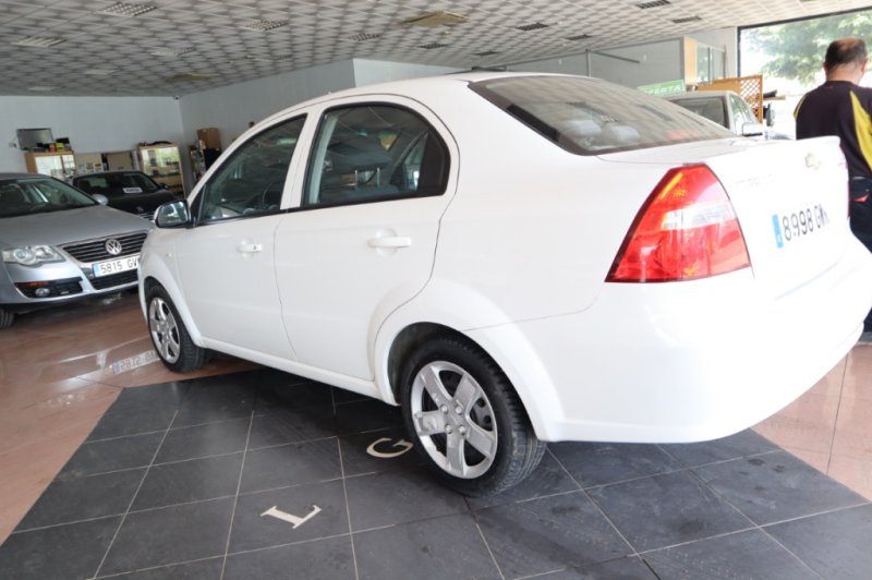 CHEVROLET AVEO 1400 INYECCION DE GASOLINA CON 101 CV