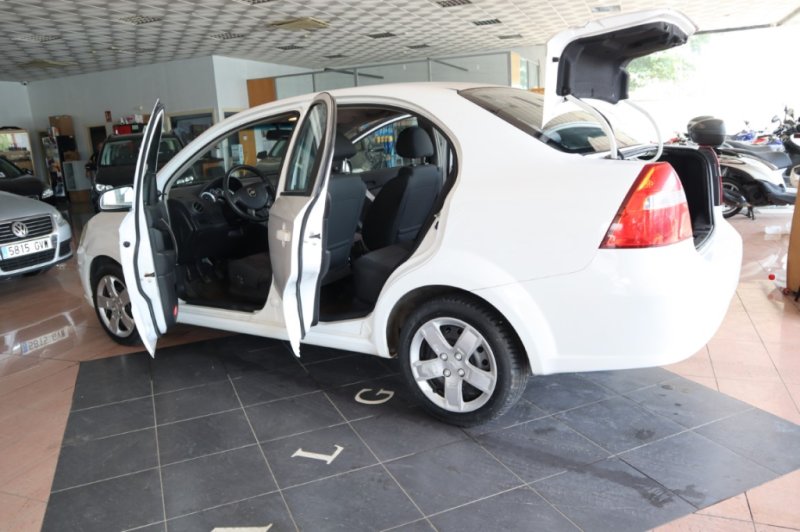 CHEVROLET AVEO 1400 INYECCION DE GASOLINA CON 101 CV