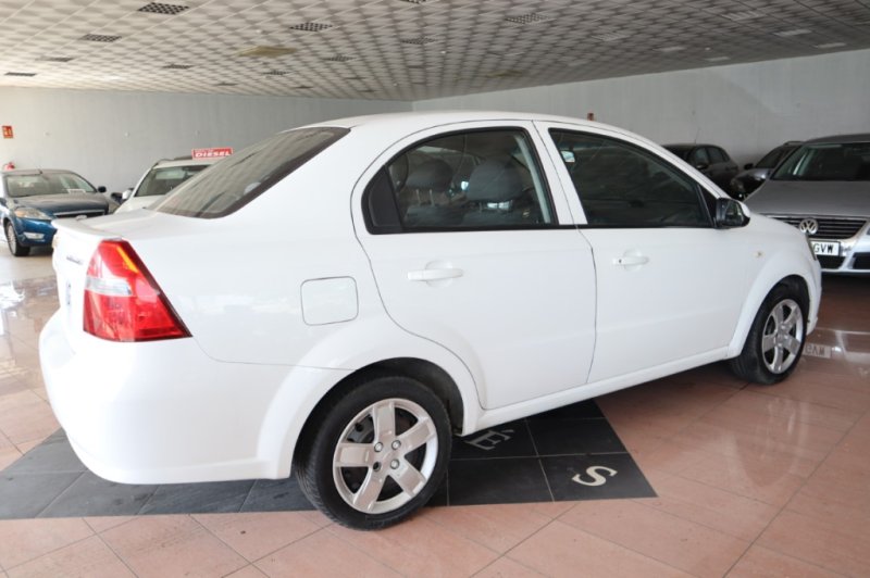 CHEVROLET AVEO 1400 INYECCION DE GASOLINA CON 101 CV