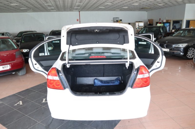 CHEVROLET AVEO 1400 INYECCION DE GASOLINA CON 101 CV