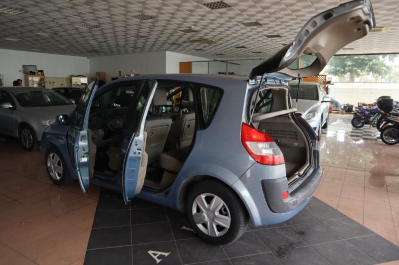 RENAULT SCENIC 1500 DCI