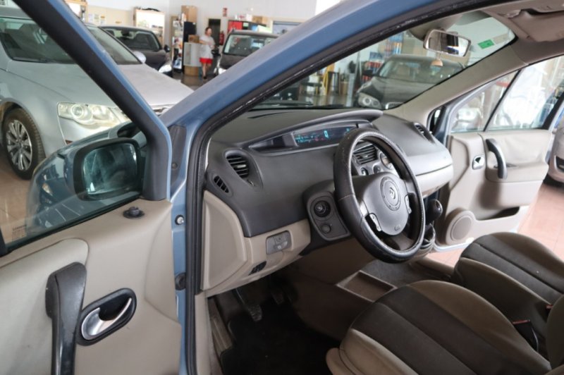 RENAULT SCENIC 1500 DCI