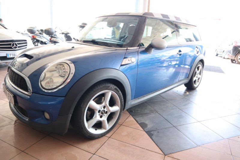 MINI COOPER S 1600 CC INYECCION DE GASOLINA CON 6 V