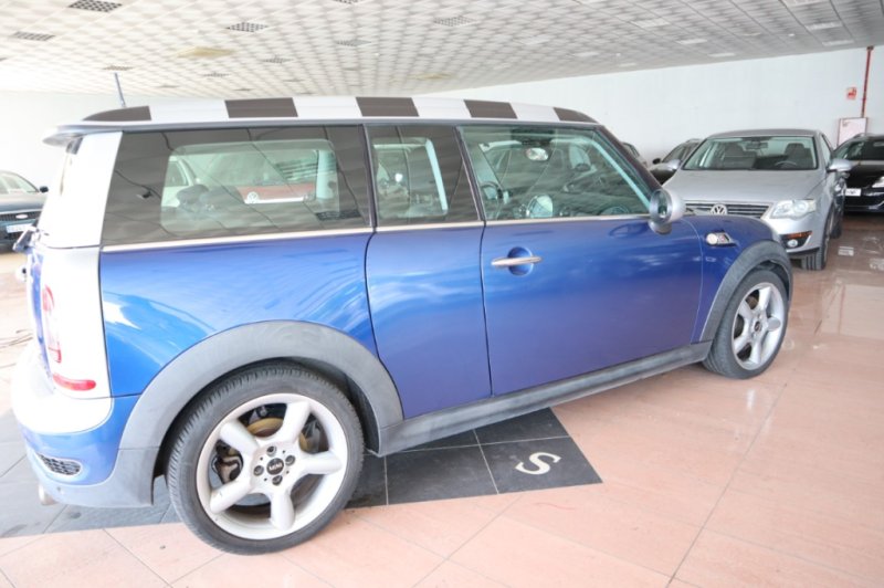 MINI COOPER S 1600 CC INYECCION DE GASOLINA CON 6 V