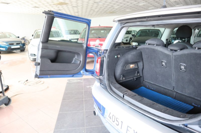 MINI COOPER S 1600 CC INYECCION DE GASOLINA CON 6 V