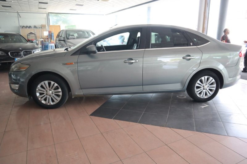 FORD MONDEO 2.0 TURBO DIESEL DE 140 CV Y CON 6 VEL.