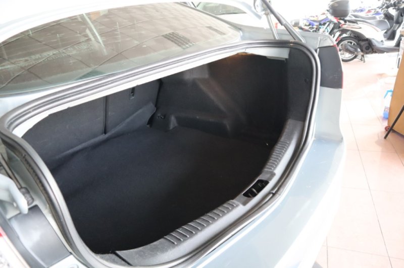 FORD MONDEO 2.0 TURBO DIESEL DE 140 CV Y CON 6 VEL.