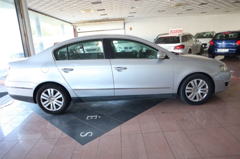VOLKSWAGEN PASSAT 2.0 TDI DE 140 CV Y CAJA CAMBIOS DE 6 V.