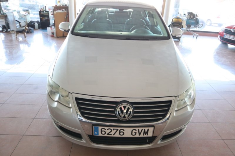 VOLKSWAGEN PASSAT 2.0 TDI DE 140 CV Y CAJA CAMBIOS DE 6 V.