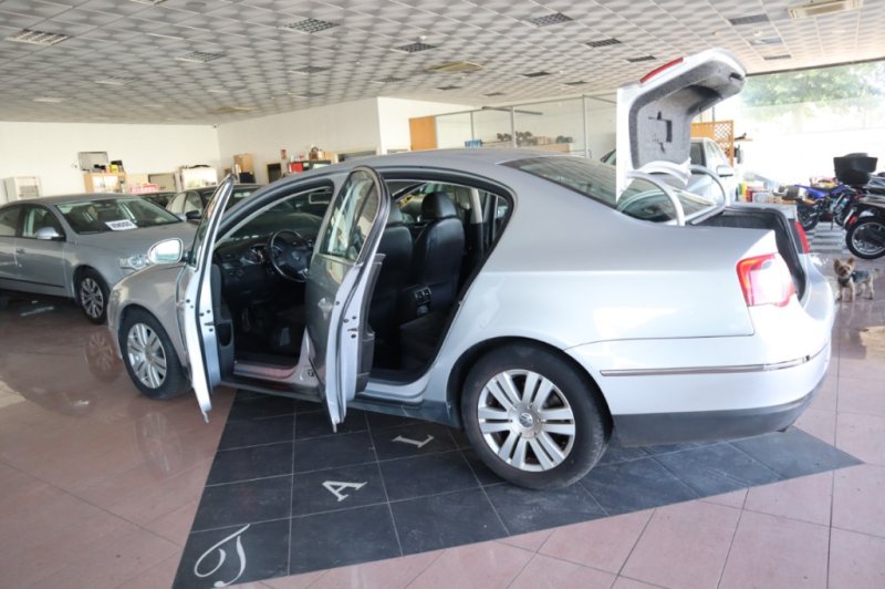 VOLKSWAGEN PASSAT 2.0 TDI DE 140 CV Y CAJA CAMBIOS DE 6 V.