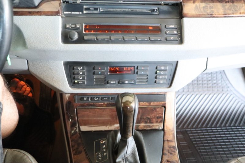 BMW X5 3000 TURBO DIESEL Y 218 CV