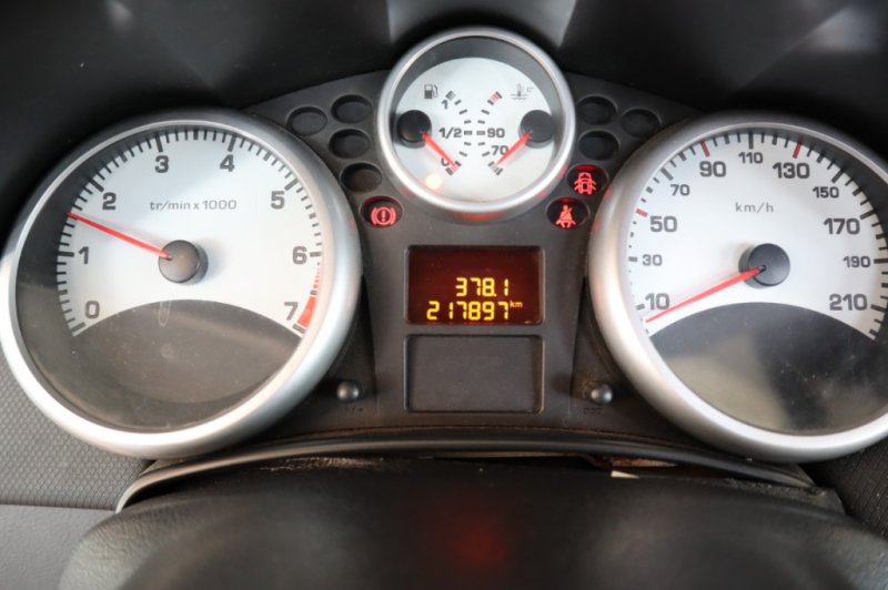 PEUGEOT 207 1400 INYECCION DE GASOLINA