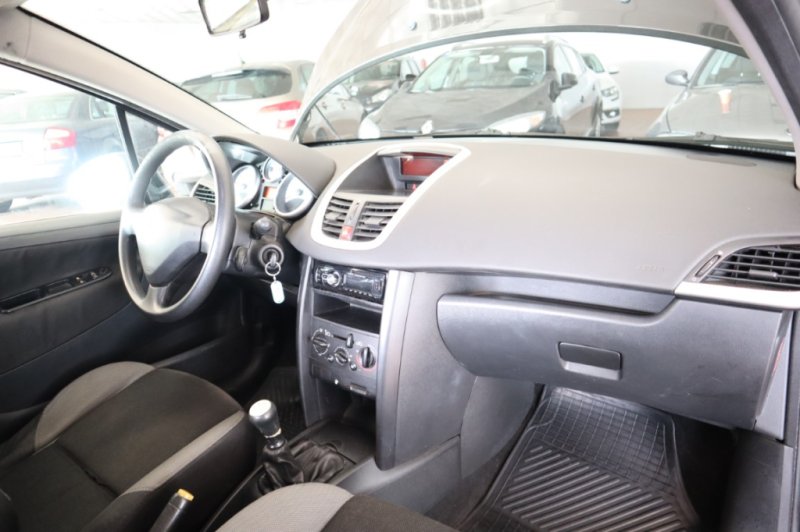 PEUGEOT 207 1400 INYECCION DE GASOLINA