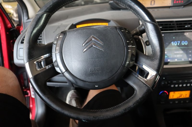 CITROEN C4 1600 HDI VTR CON CAMBIO AUTOMATICO