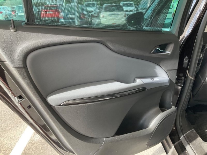 OPEL ZAFIRA Opel Zafira Tourer 1.6 CDTI DPF 135 cv