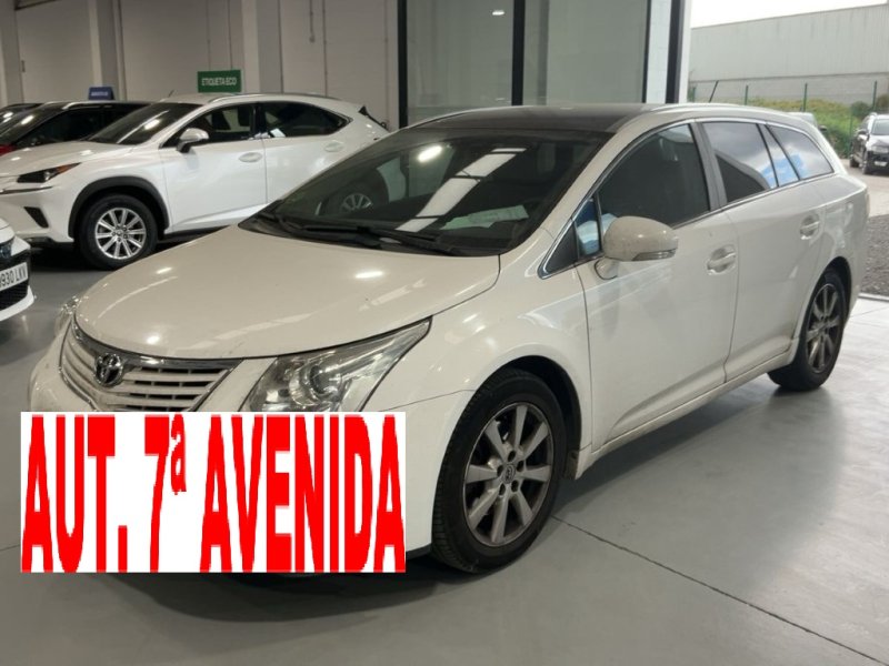 TOYOTA AVENSIS 2.200 D4D TURBO DIESEL