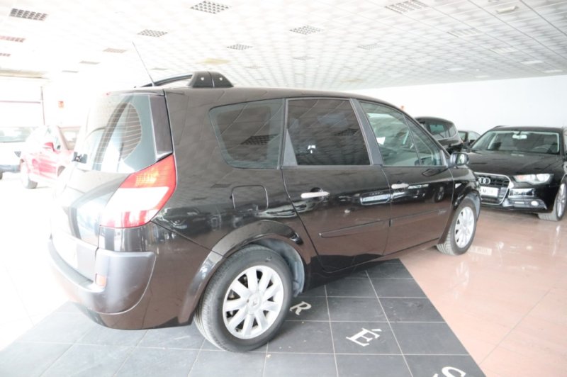 RENAULT GRAND SCENIC 2000 DCI Y CAJA DE CAMBIOS DE 6 VELOCID.