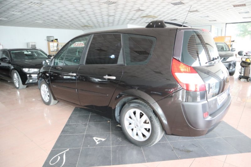 RENAULT GRAND SCENIC 2000 DCI Y CAJA DE CAMBIOS DE 6 VELOCID.